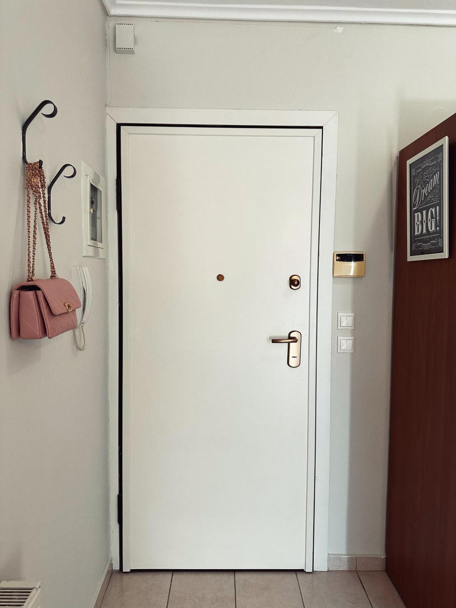 Homely Flat Near Airport 테살로니키 외부 사진